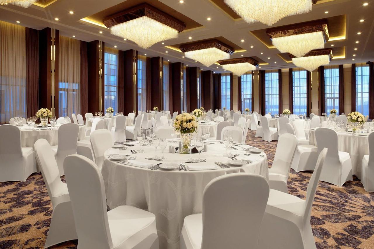 Sheraton Grand Samsun Hotel Exterior photo